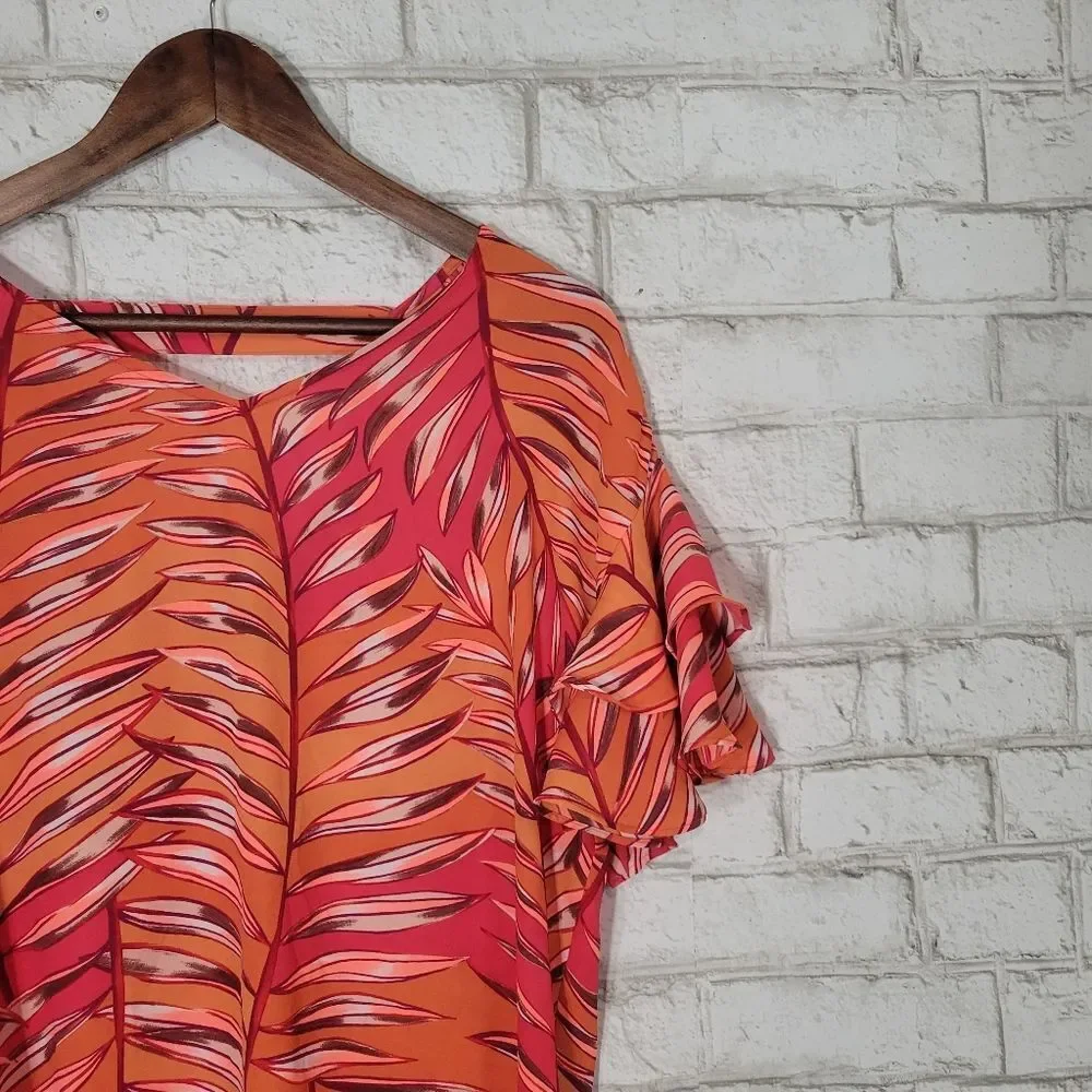 Apt 9 colorful short sleeve top